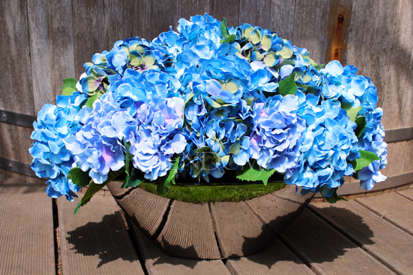 elegancka kompozycja kwiatowa / bukiet Hydrangea wys.40cm, dł.70cm