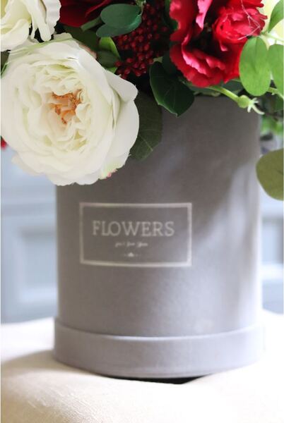 Roberto, welurowy czerwono-biały flowerbox, wys.68cm