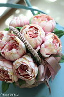 kosz pełen piwonii, Reliana, wym. 27x28x25cm