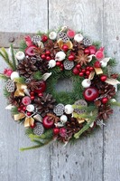 elegancka świąteczna dekoracja / wianek na drzwi Zimowe Klimaty, śr.27 cm