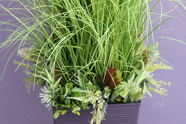 Anna Modern Grey, kompozycja z traw w dłutowanej donicy, wys.160cm 