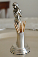 Belladonna, posrebrzany pojemnik na wykałaczki,  wys.12cm