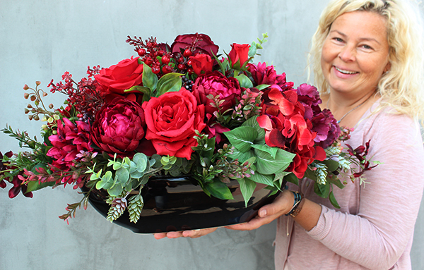 czerwona kompozycja kwiatowa Malina na Walentynki!, wys.34cm, szer.60cm