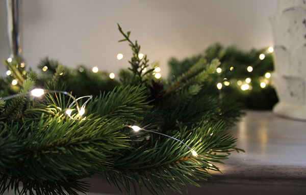 girlanda Green for Christmas ze światełkami led, dekoracja na stół / kominek, dł.180cm