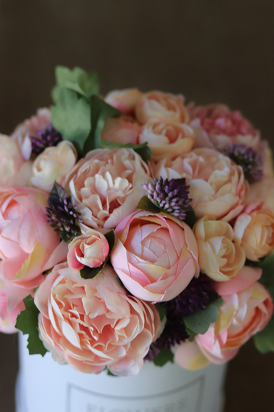 Celina, kompozycja kwiatowa / bukiet / flowerbox, wys.22cm