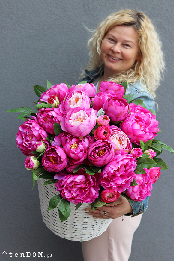 bardzo bogaty kosz peonii, Martines Pink wym.58x55cm