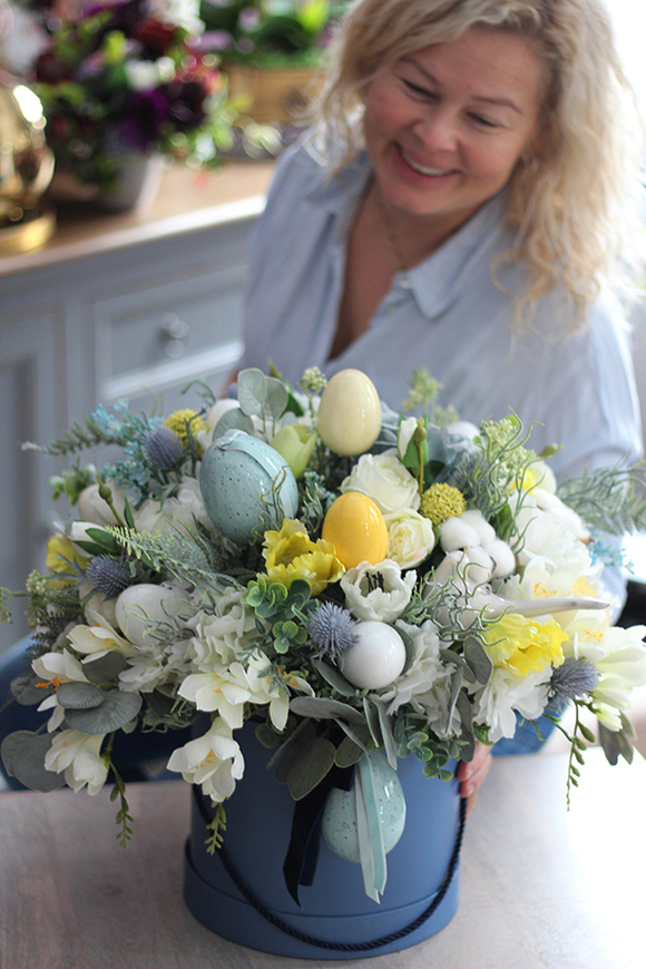 Błękitna Bajka, flowerbox wielkanocny, wys.48cm 