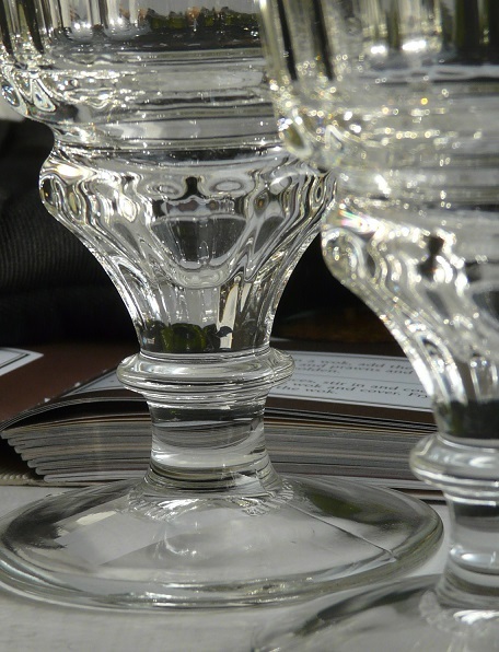 6 białych kielichów Absinthe La Rochere 300ml wys.15cm