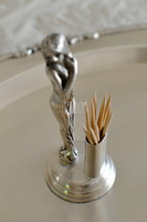 Belladonna, posrebrzany pojemnik na wykałaczki,  wys.12cm