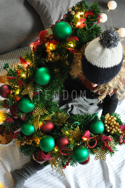 girlanda ze światełkami Green & Gold & Red Christmas, dł.1,6m