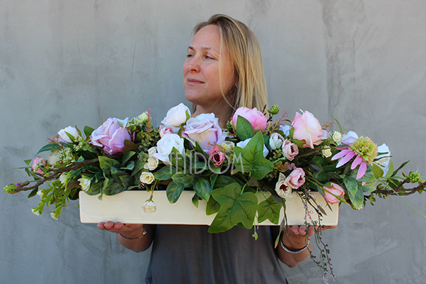 Abella kompozycja kwiatowa na stół, wys.26cm