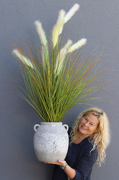 Cottage, kompozycja ze sztucznej trawy w dzbanie, wys.145cm 