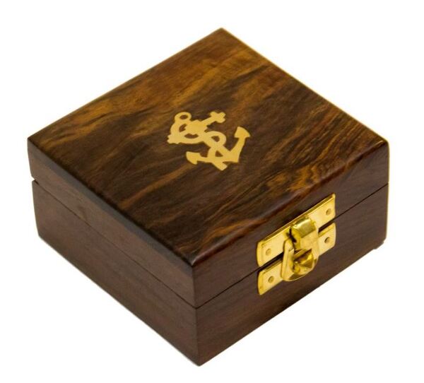 pudełko drewniane z kotwicą 6.5x6.5cm