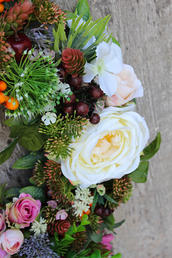 bardzo efektowny wianek Biały Kwiat, śr.38cm 