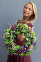 Green Love, barwny wianek na drzwi z sukulentami, śr.37cm