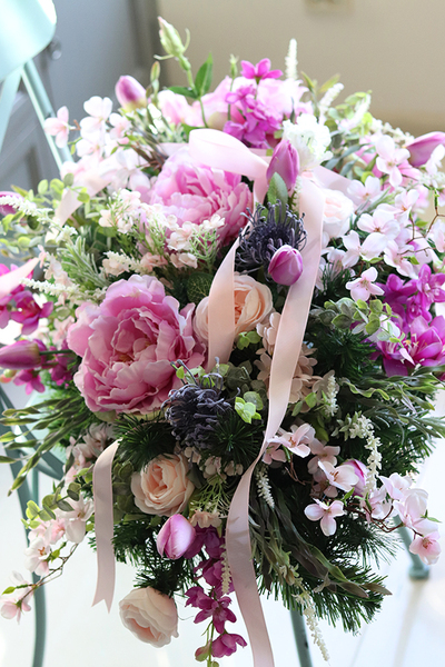 Nerona Pink, wysokiej jakości kompozycja nagrobna, wym.78x46cm