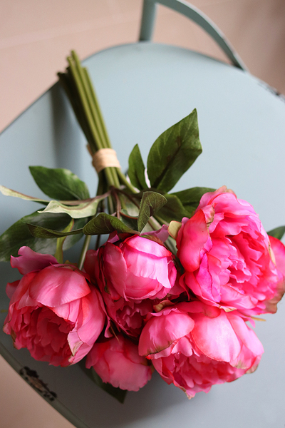 bukiet różowych Piwonii, Dark Pink Spring, 8szt., dł.35cm 