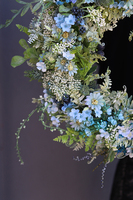 atrakcyjny wianek na Twoje drzwi, Manfredo Blue, śr.45cm  