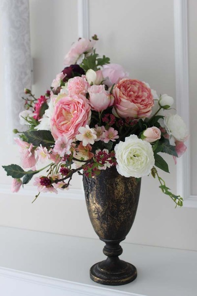 Carina, wysoka kompozycja w metalowym pucharze, wys.70cm