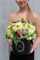 box / bukiet Flowerbox / kompozycja Sunny Summer, wys.32cm