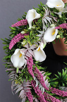 Kallatea, wieniec / wiązanka nagrobna, śr.51cm 