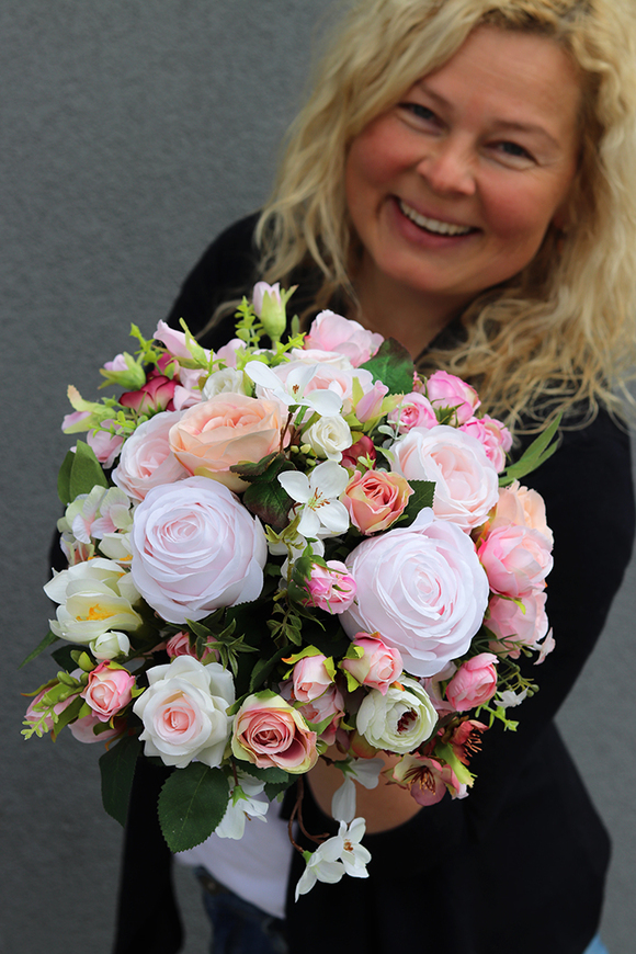 Montreal Pink, wyjątkowa kompozycja kwiatowa w cynowanym naczyniu, wys.20cm