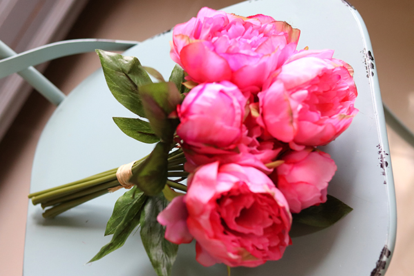 bukiet różowych Piwonii, Dark Pink Spring, 8szt., dł.35cm 