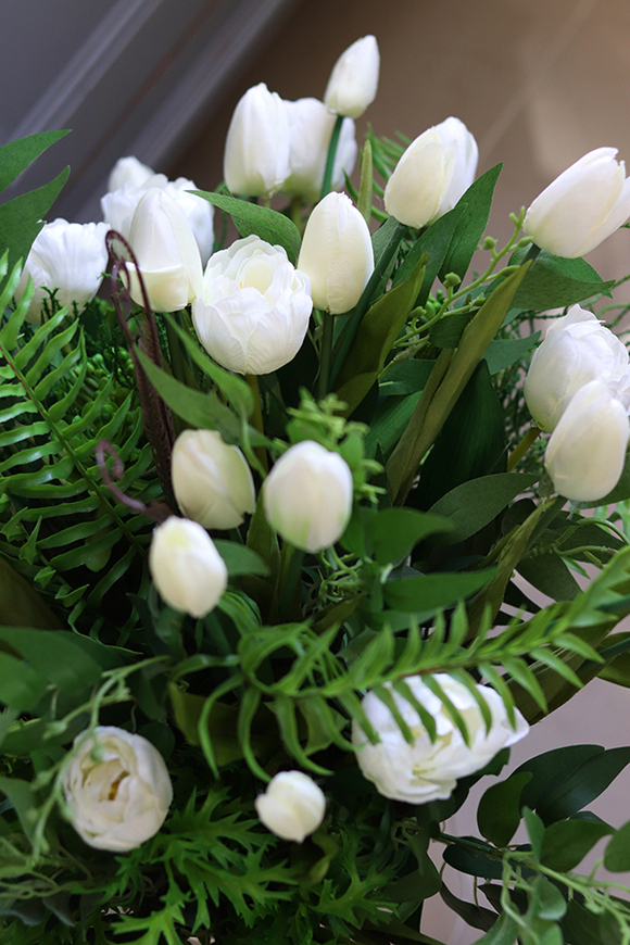 kompozycja kwiatowa z tulipanami, Wiosenna Melodia, wys.60cm