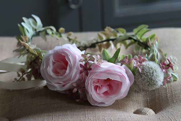 atrakcyjny wianek komunijny na głowę Subtelność, rozmiar uniwersalny