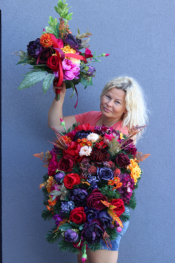 Carmen Reminescence, kolorowa wiązanka nagrobna, dł.90cm