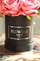 flowerbox z aksamitnymi różami, Celia, wys.22cm