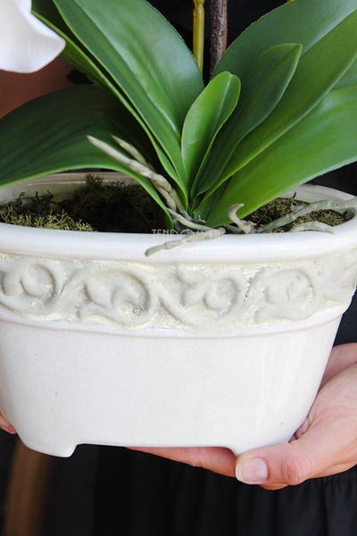 uroczy sztuczny storczyk w zdobionej donicy Kedra wys.43cm