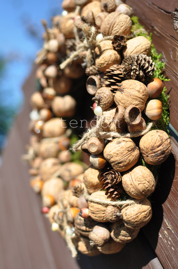 wianek dekoracyjny Nuts, śr.30cm