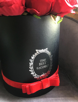 Hot Chilli, walentynkowa kompozycja kwiatowa, flowerbox, wys.29cm