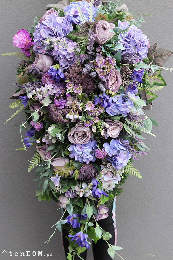 bardzo duża wiązanka nagrobna Della Fiolettina, dł.115cm