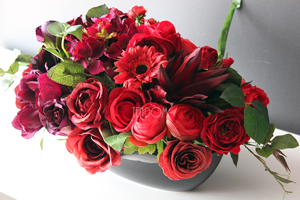bukiet / kwiatowa kompozycja Red Fire 2, wys.28cm