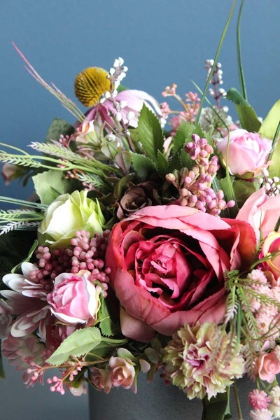 Maximus, kompozycja kwiatowa / bukiet / Flowerbox, wys.34cm