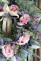 delikatny wiosenny wianek Lawendowe Wzgórza, śr.32cm