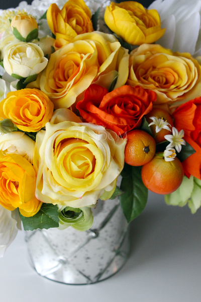 dekoracja kwiatowa / bukiet Pomarańczowa Energia wys.35cm, szer. 40cm