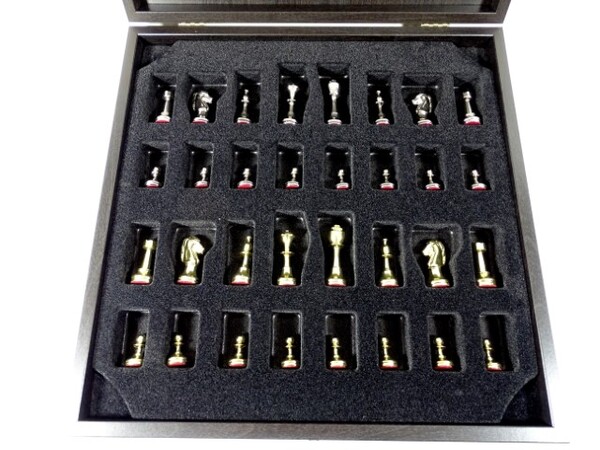 ekskluzywne klasyczne szachy metalowe, Staunton, wym.36x36cm 