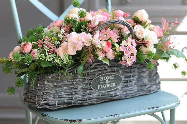 kosz pełen kwiatów, Pastelowa Leonissa, wym.25x54cm