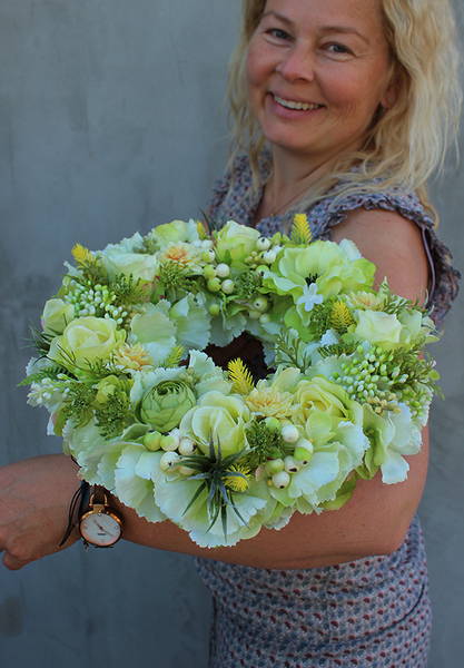 elegancki letni wianek Zielony Ogród, śr.28cm