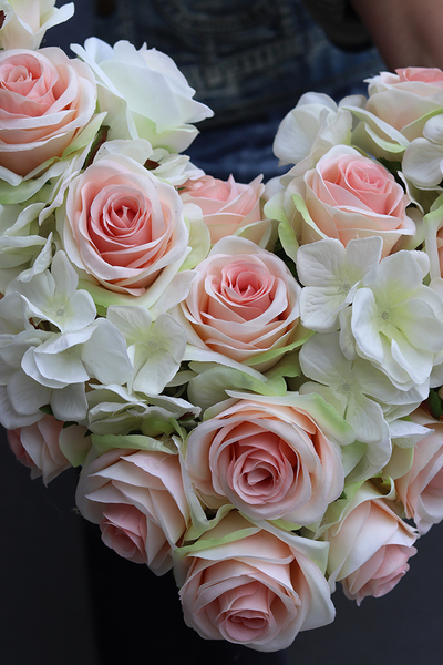 Kalina, duże serce z róż, wym. 89x76cm