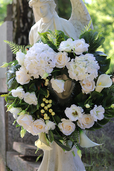 Biała Hortensja z Latarenką, wieniec / wiązanka nagrobna, śr.63cm 