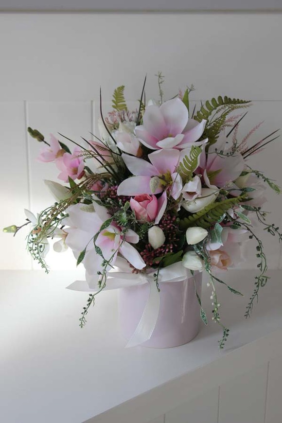 Pani Wiosna, kompozycja kwiatowa / bukiet / flowerbox, wys.38cm