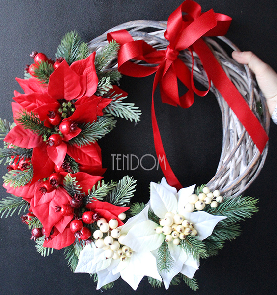 Gwiazda Betlejemska Red&White wianek / stroik dekoracyjny, szer.42 cm