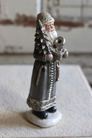 Mroźny Las, figurka świąteczna, Mikołaj z Choinką, wym.22x8.5x7cm