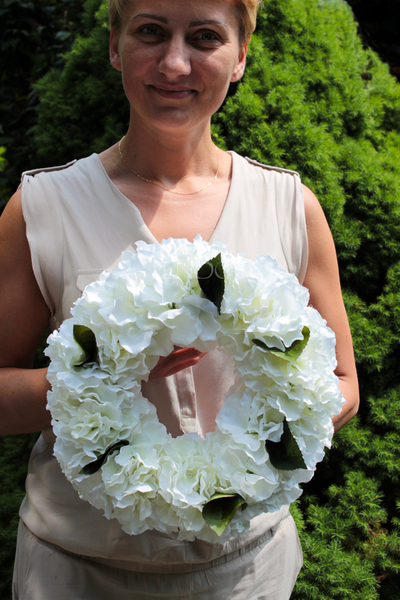 Biała Hortensja wianek na drzwi, śr.30cm