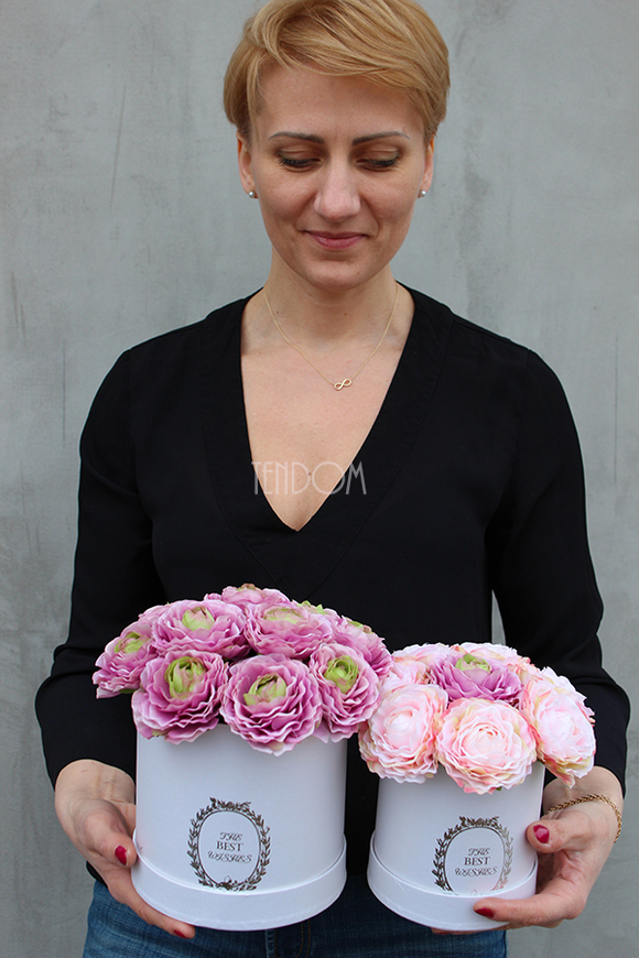 kompozycja kwiatowa / bukiet Flowerbox Stenna wys.22cm