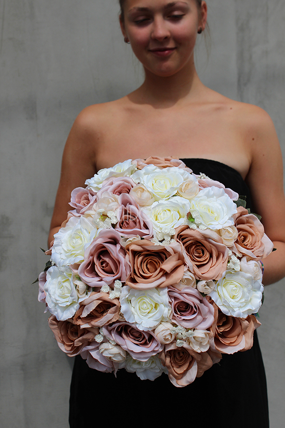 box / bukiet Flowerbox / kompozycja Cappuccino, wys.36cm